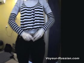 Подсмотрел за крошкой в солярии